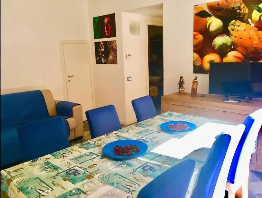 Angelina'S Apartment Cefalu Italy